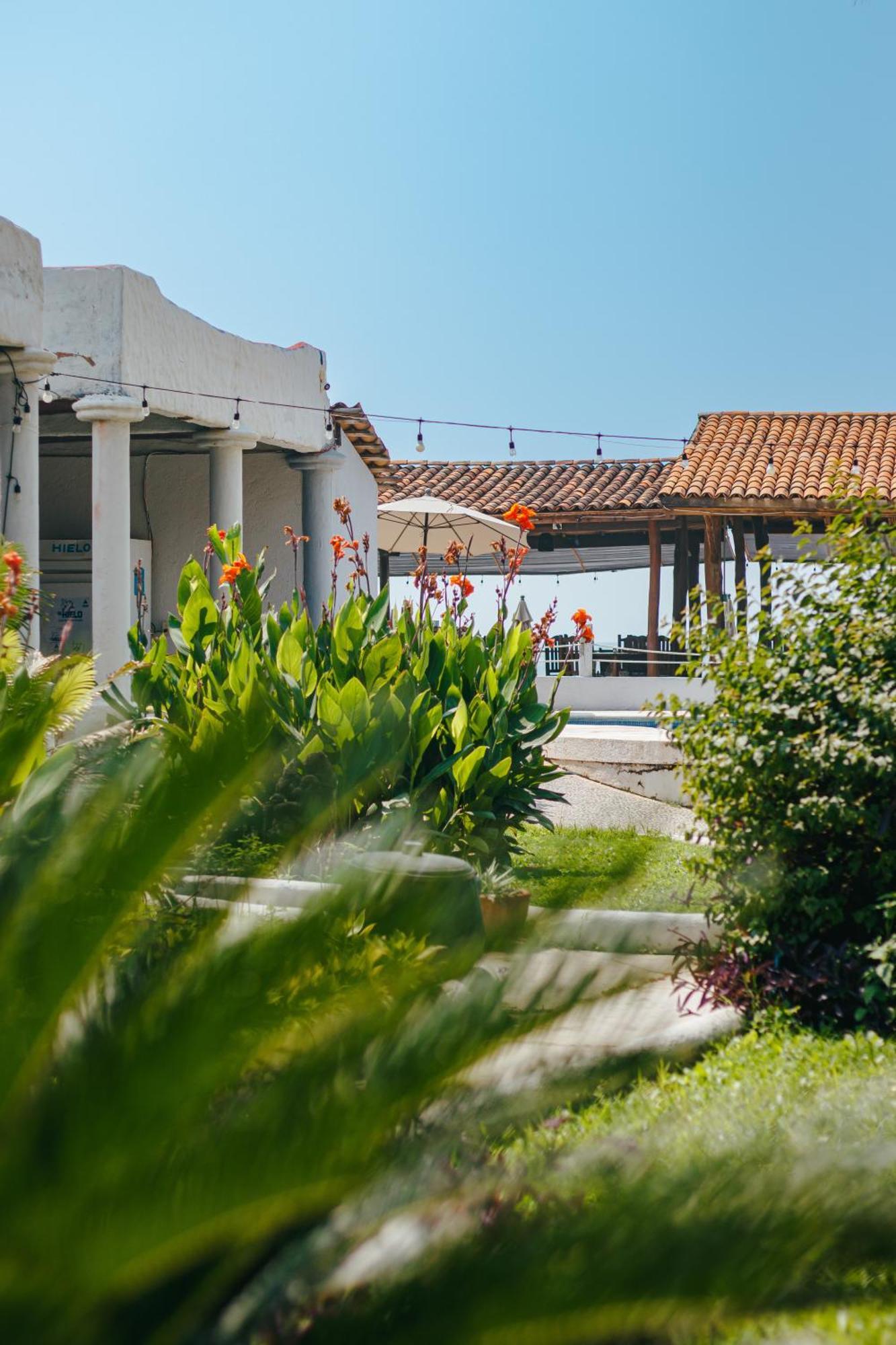 Hotel Tres Santos Troncones Luaran gambar